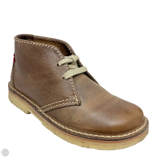 Sjælland Desert Boots By Duckfeet In Tan, Size: 8.5
