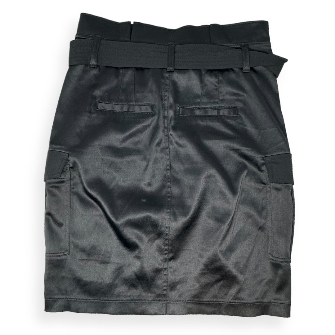 Black Skirt Mini & Short White House Black Market, Size 0