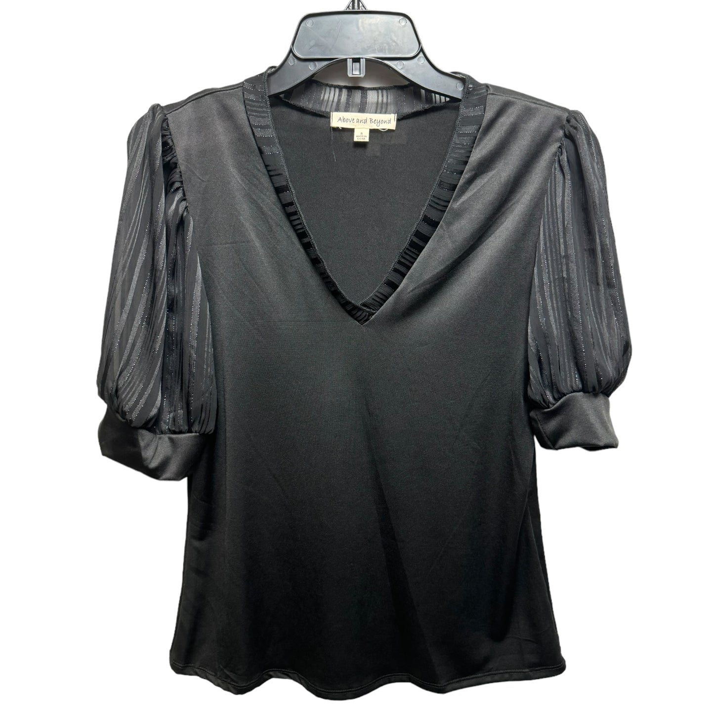 Puff Sleeve Top By Above & Beyond In Black, Size: S