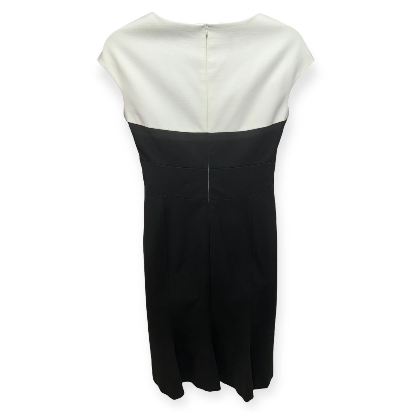 Dwalana Cap Sleeve Jersey Knit Sheath Dress Luxury Designer By Escada In Black & White, Size: US XL/EU 44