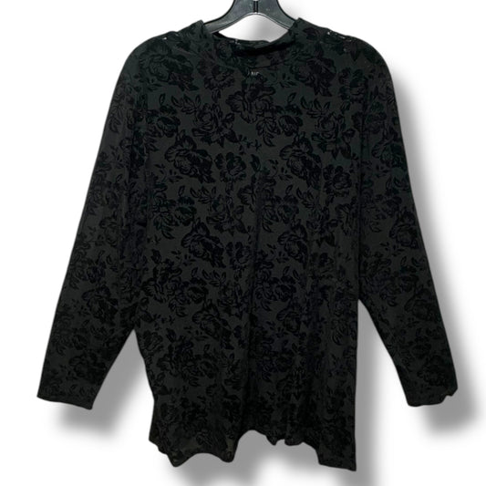 Top Long Sleeve By Torrid In Black, Size: 28