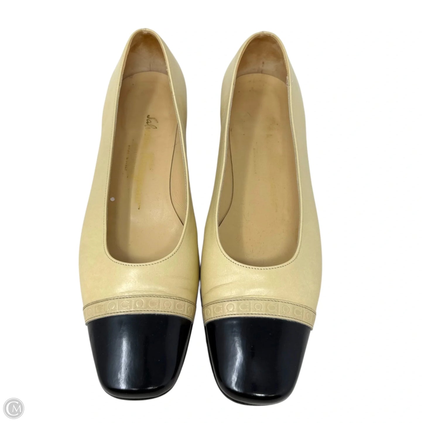 Marissa Leather Cap Toe Pumps Luxury Designer By Ferragamo In Black & Cream, Size: 8