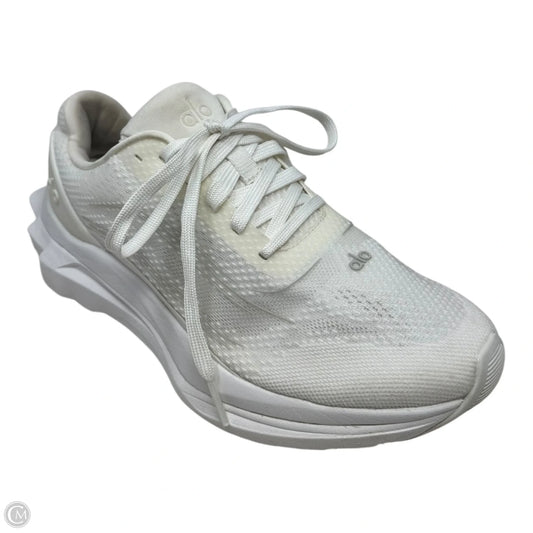 Runner Sneakers By Alo In White, Size: 7.5