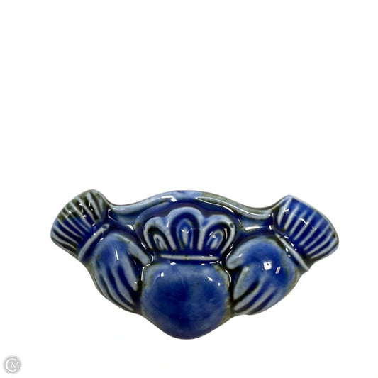 Vintage Ceramic Claddagh Brooch