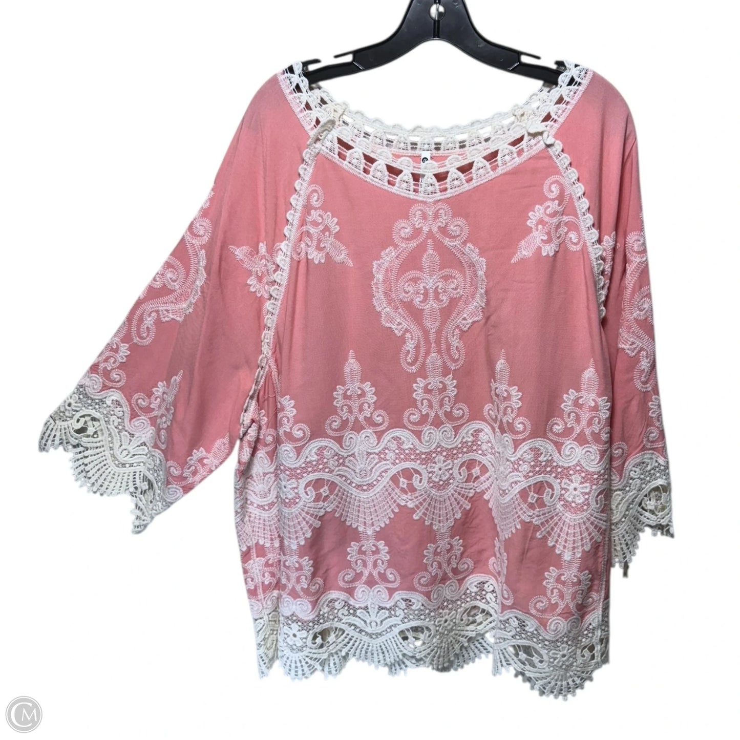 Top 3/4 Sleeve By Leo And Nicole In Cream & Pink, Size: 1x
