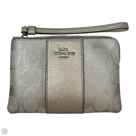 Metallic Wristlet Designer By Coach, Size: Medium