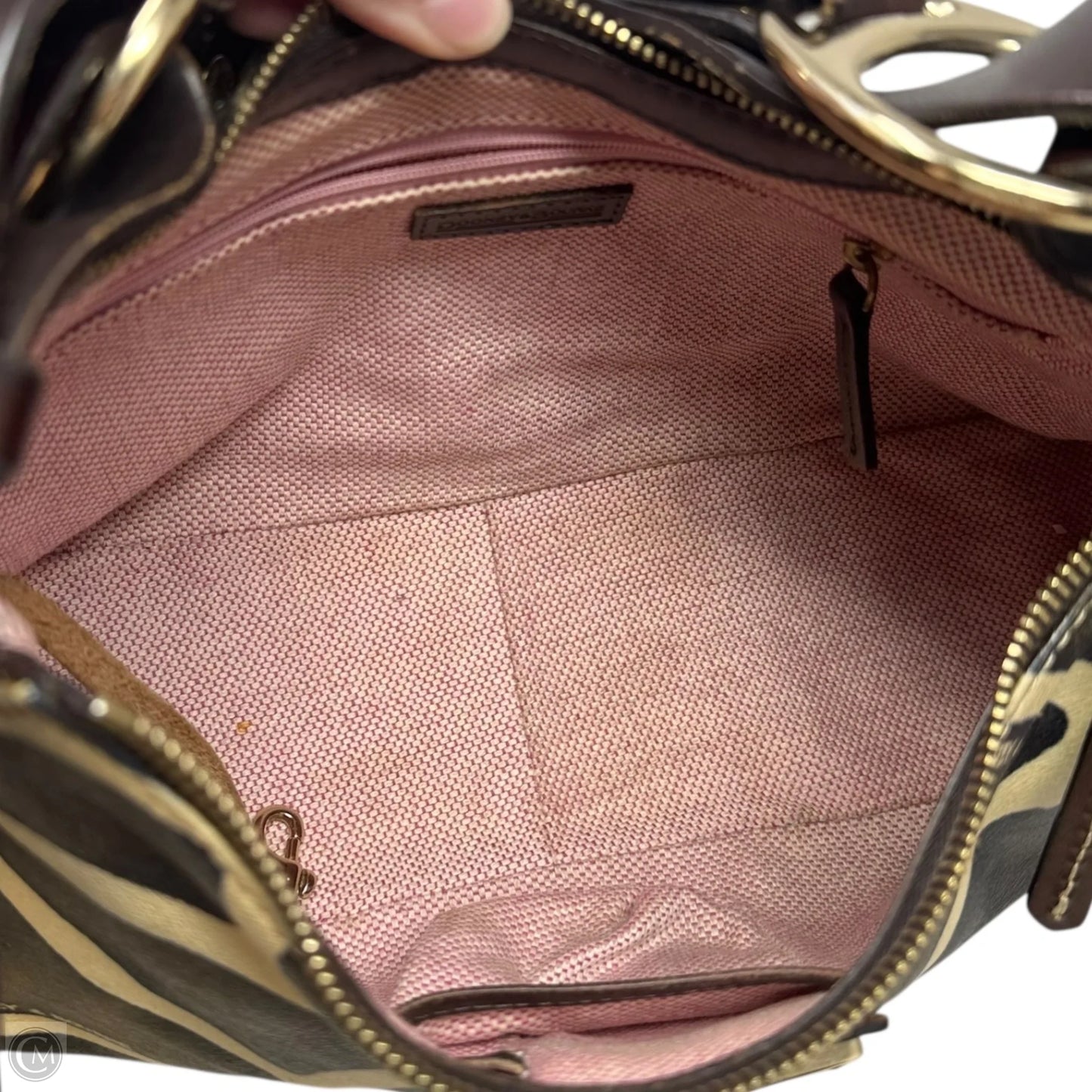 Vintage Safari Giraffe Hobo Designer By Dooney And Bourke, Size: Medium