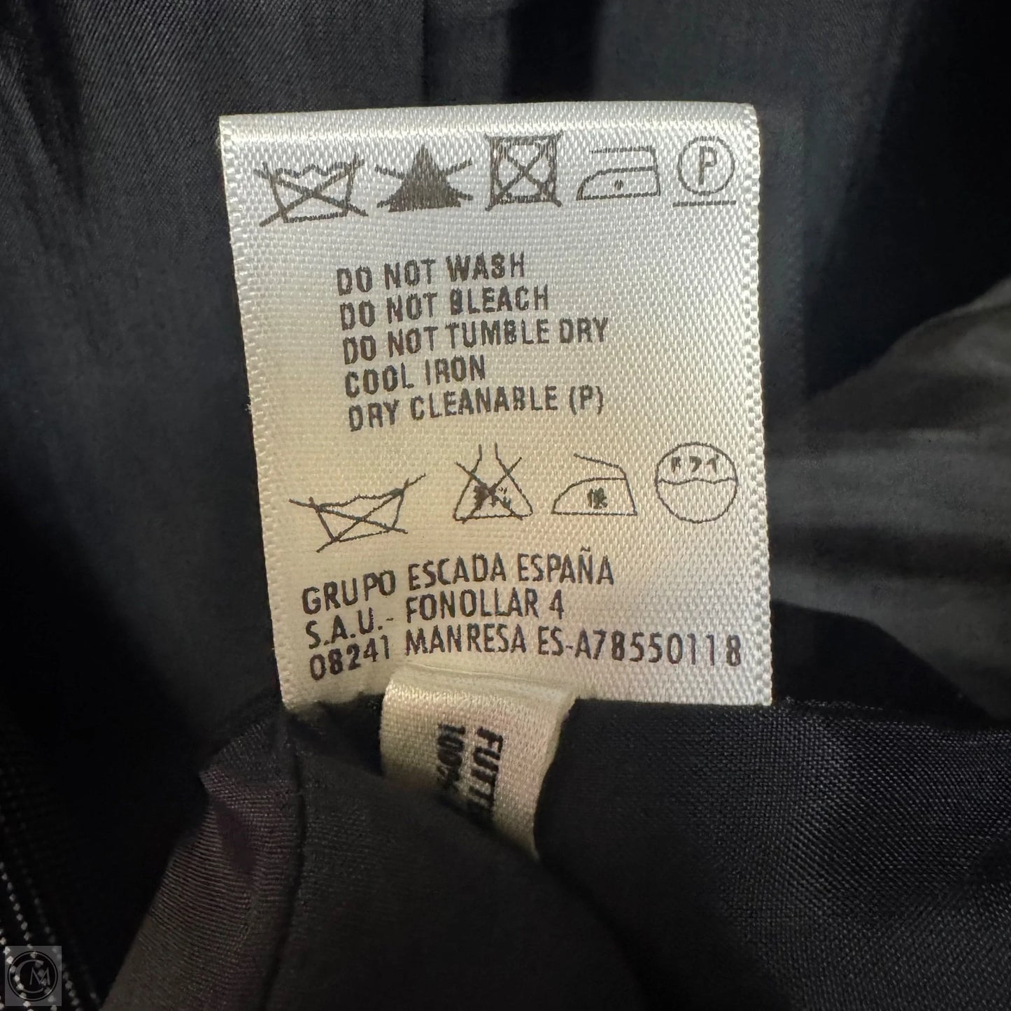 Wool Silk Blend Single Breasted 2 Button Tailored Blazer Designer By Escada In Black & White, Size: M