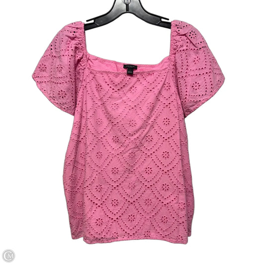 Eyelet Top Short Sleeve By Ann Taylor In Pink, Size: L