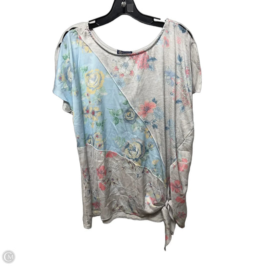 Top Short Sleeve By Democracy In Multi-colored, Size: Xl