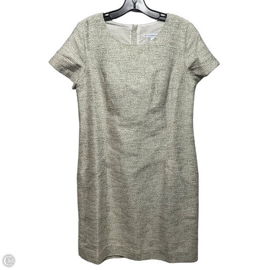 Dress Casual Short By Southern Tide In Green & White, Size: 6