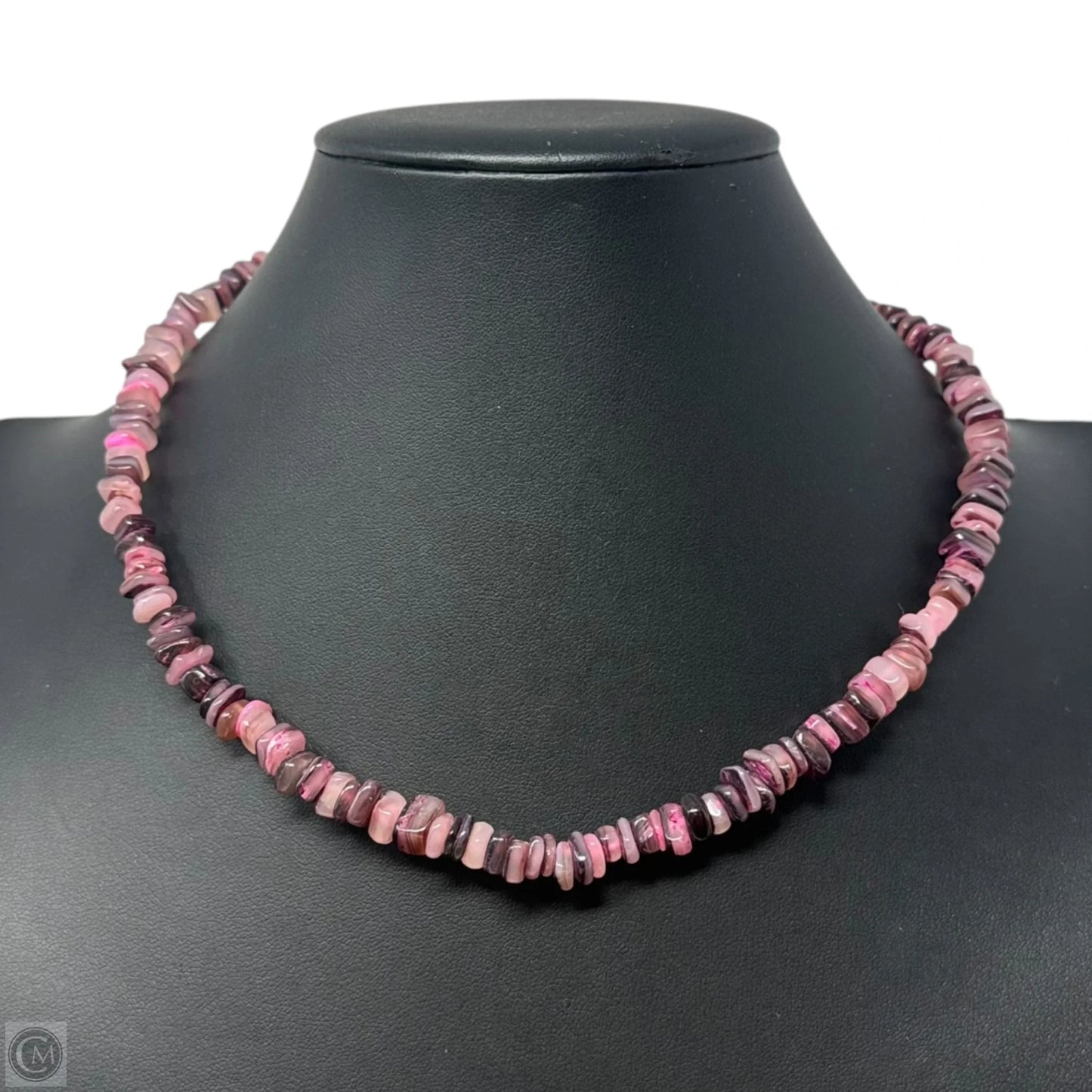 Rounded Stone Chip Necklace