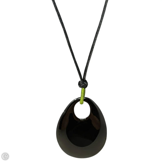 Polished Black Onyx Pendant Necklace