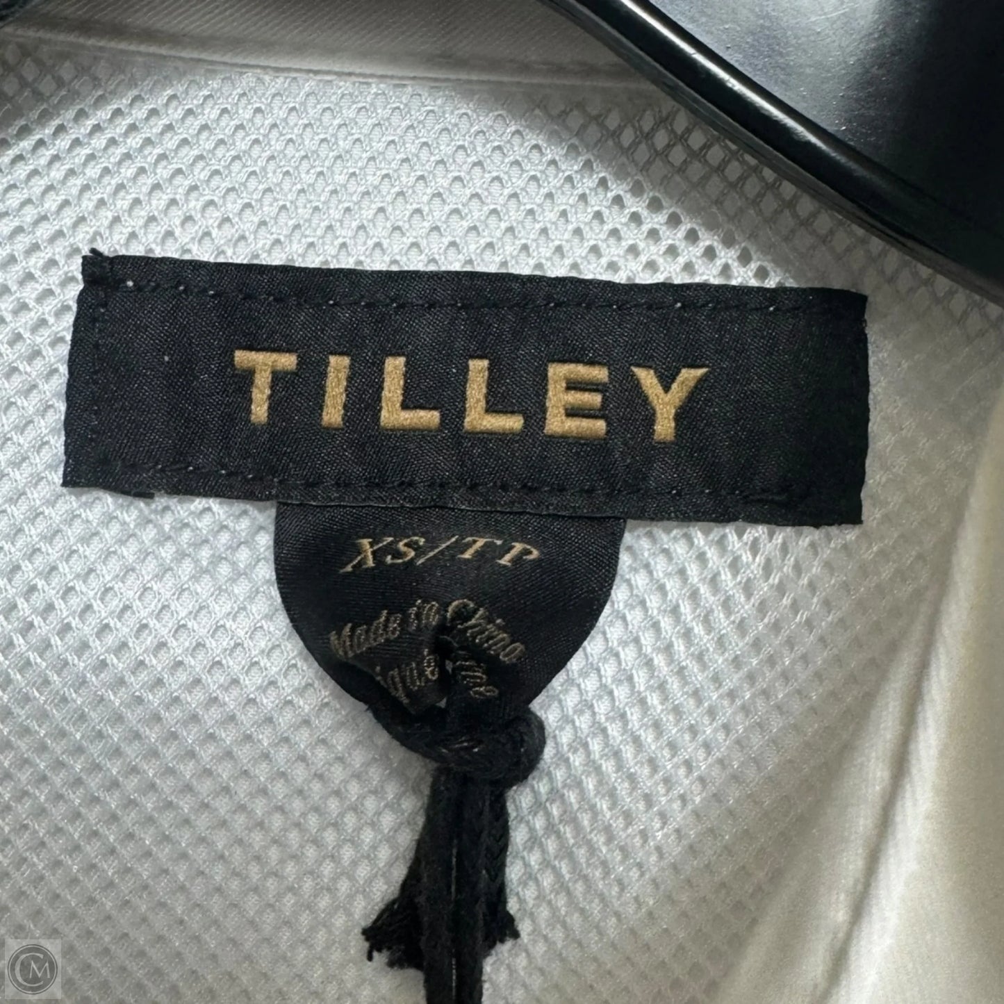 Cropped Tech Shacket By Tilley In White, Size: Xs