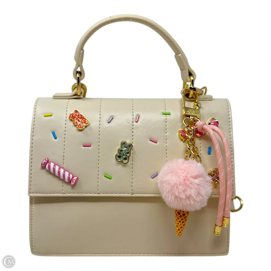 Viral XO Mylo 2 Crossbody Bag By Betsey Johnson, Size: Small