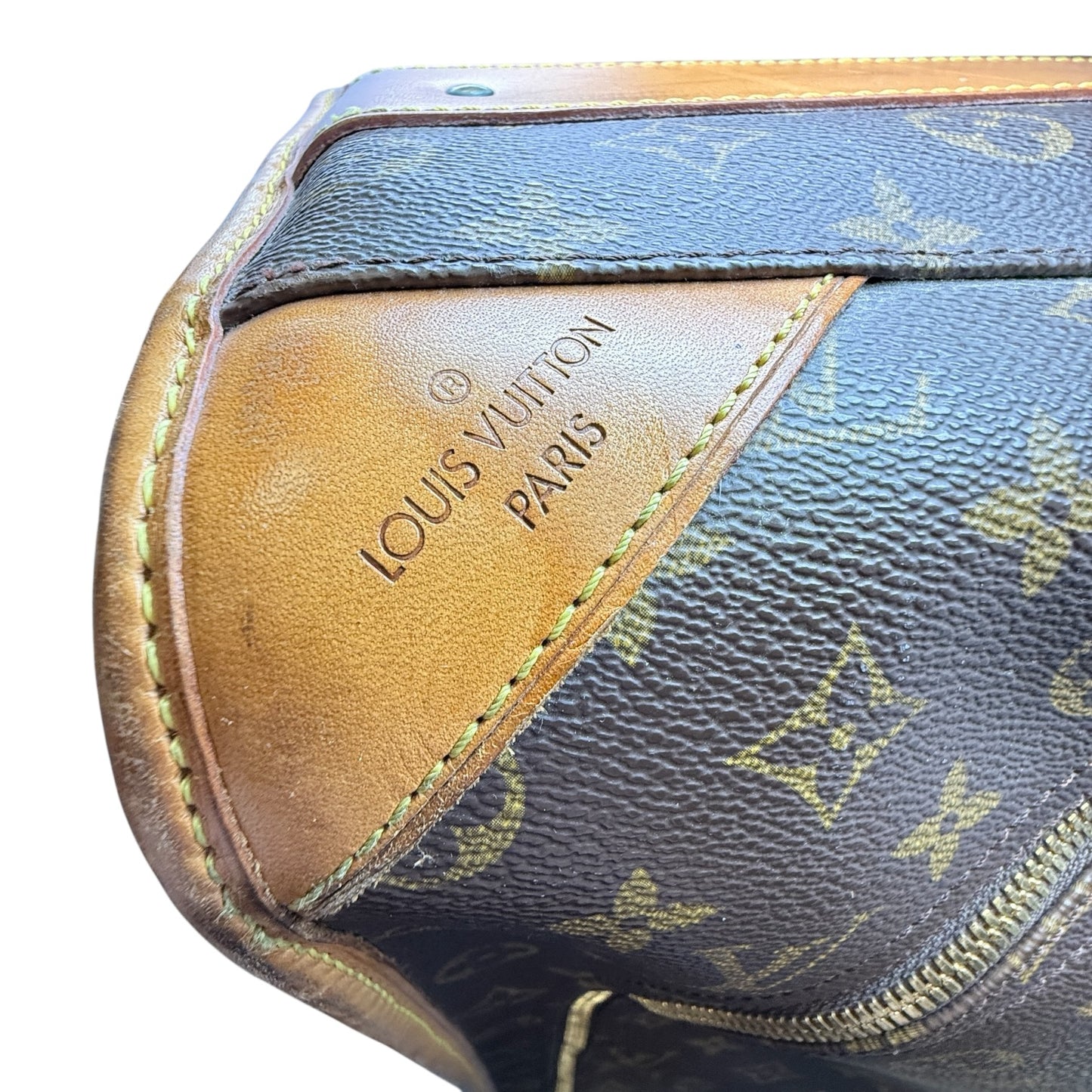 Vintage 2000 Pullman 60 Monogram Canvas & Vachetta Leather Suitcase Luxury Designer By Louis Vuitton, Size: Large