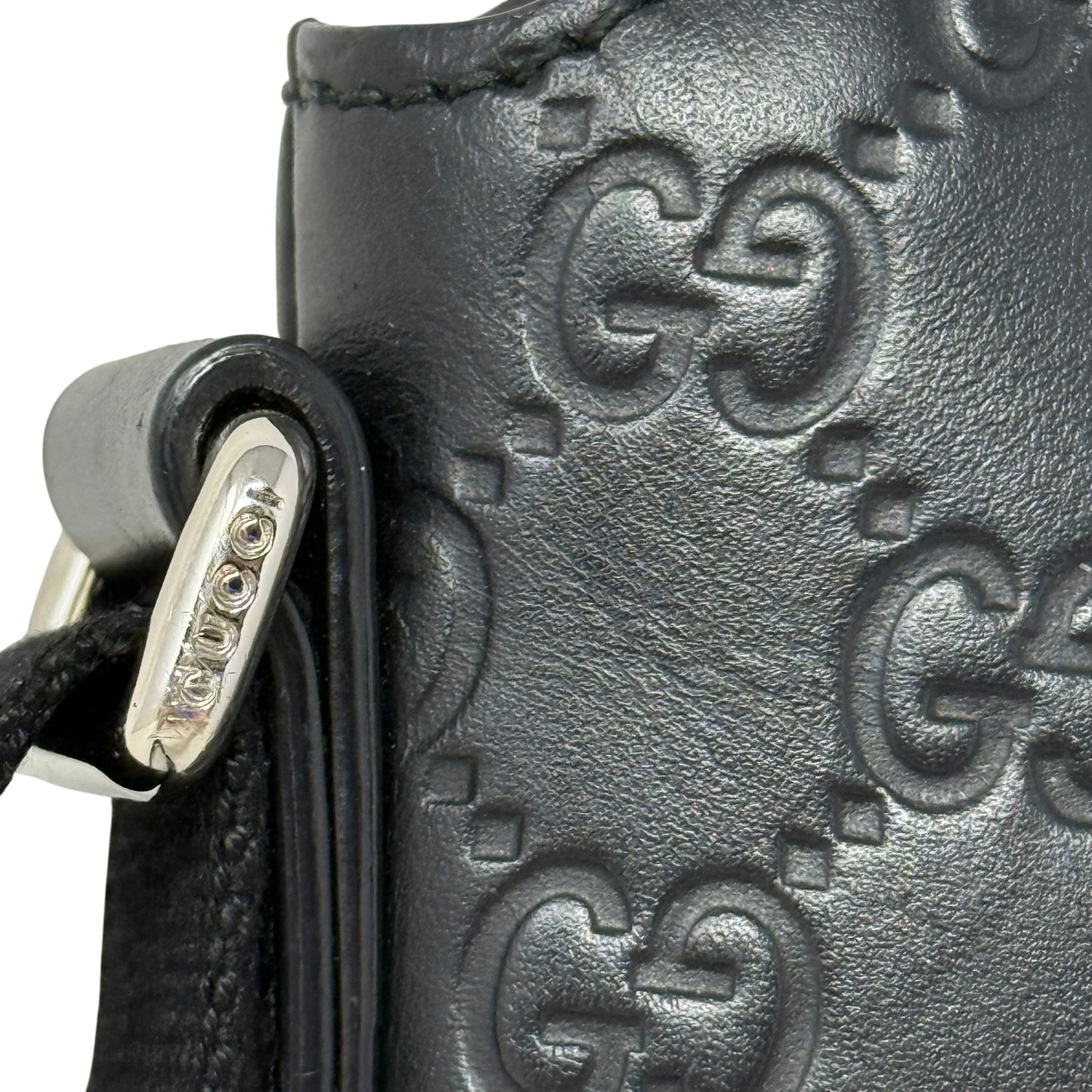 Guccissima Signature Leather Messenger Bag  Luxury Designer By Gucci, Size: Small