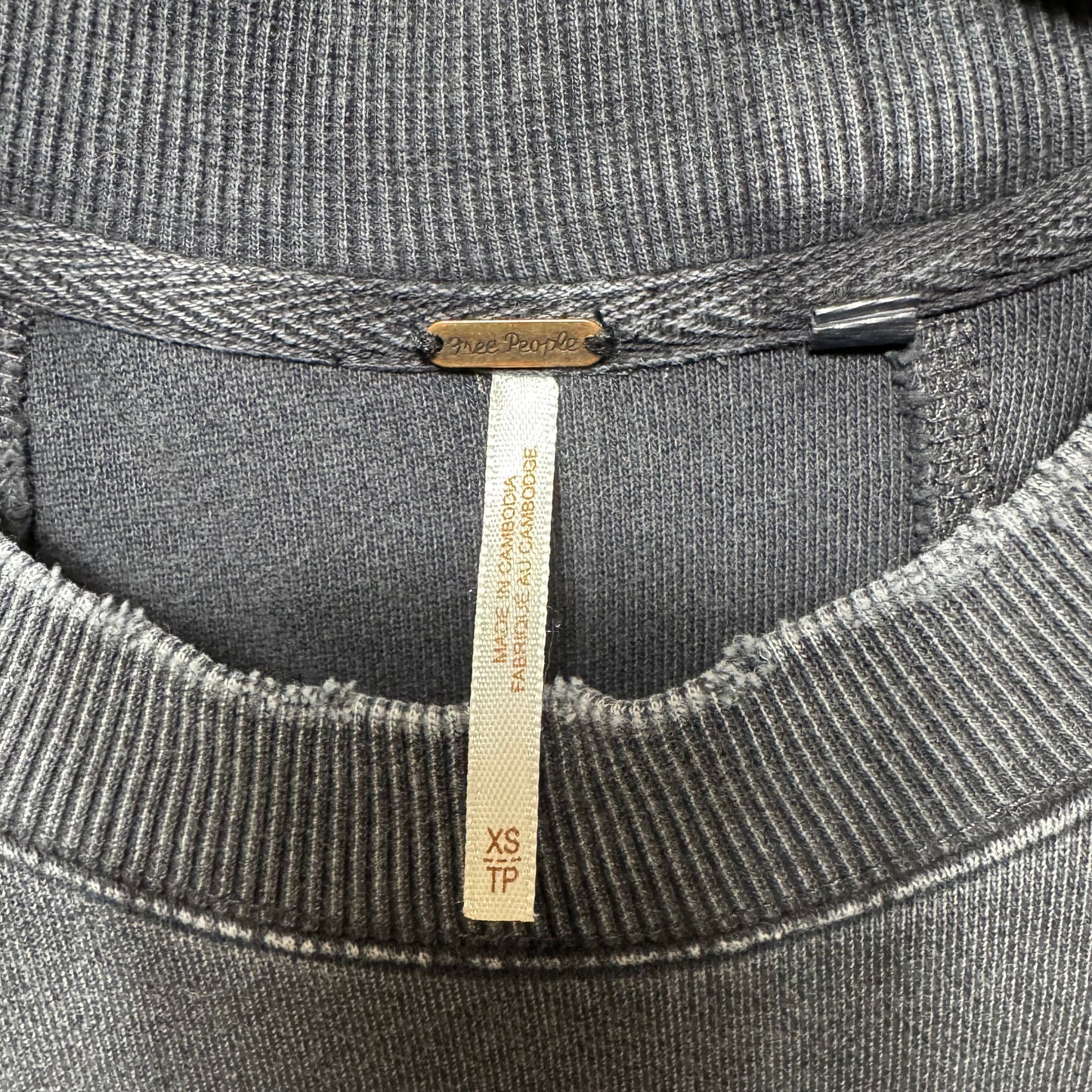 Tunic Long Sleeve By Free People In Grey, Size: Xs