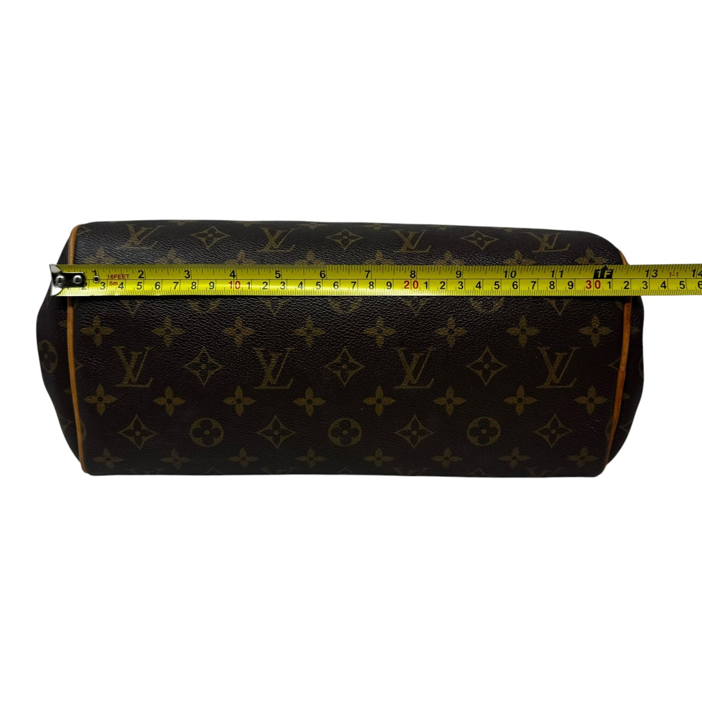 Montorgueil PM 2009 Monogram Shoulder Handbag Luxury Designer By Louis Vuitton, Size: Medium