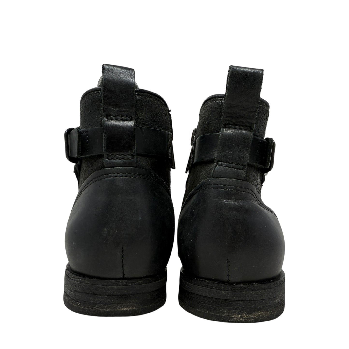 Demi Ankle Boots Designer By Ugg In Black, Size: 5