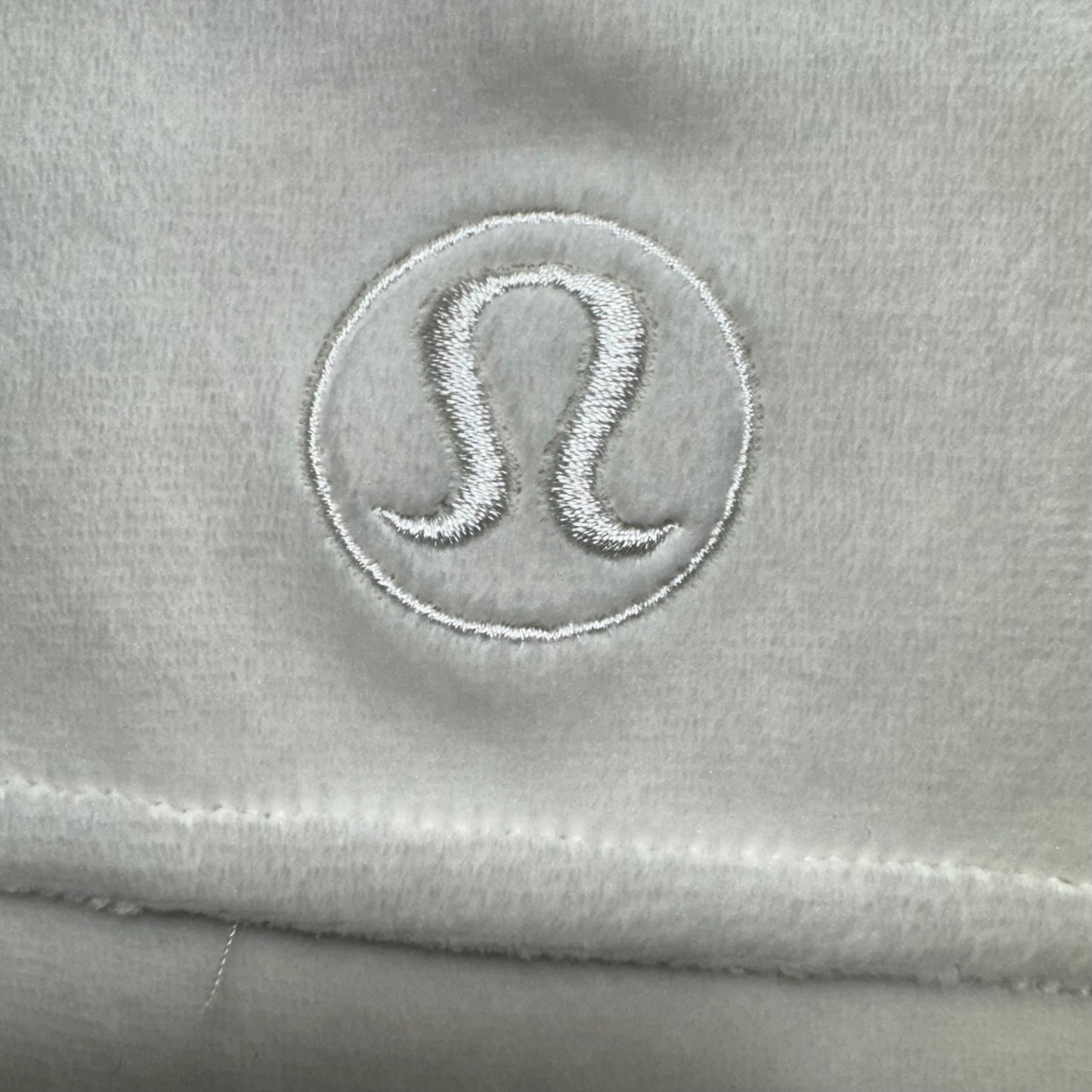 Athletic Sweatshirt Collar By Lululemon In White, Size: S