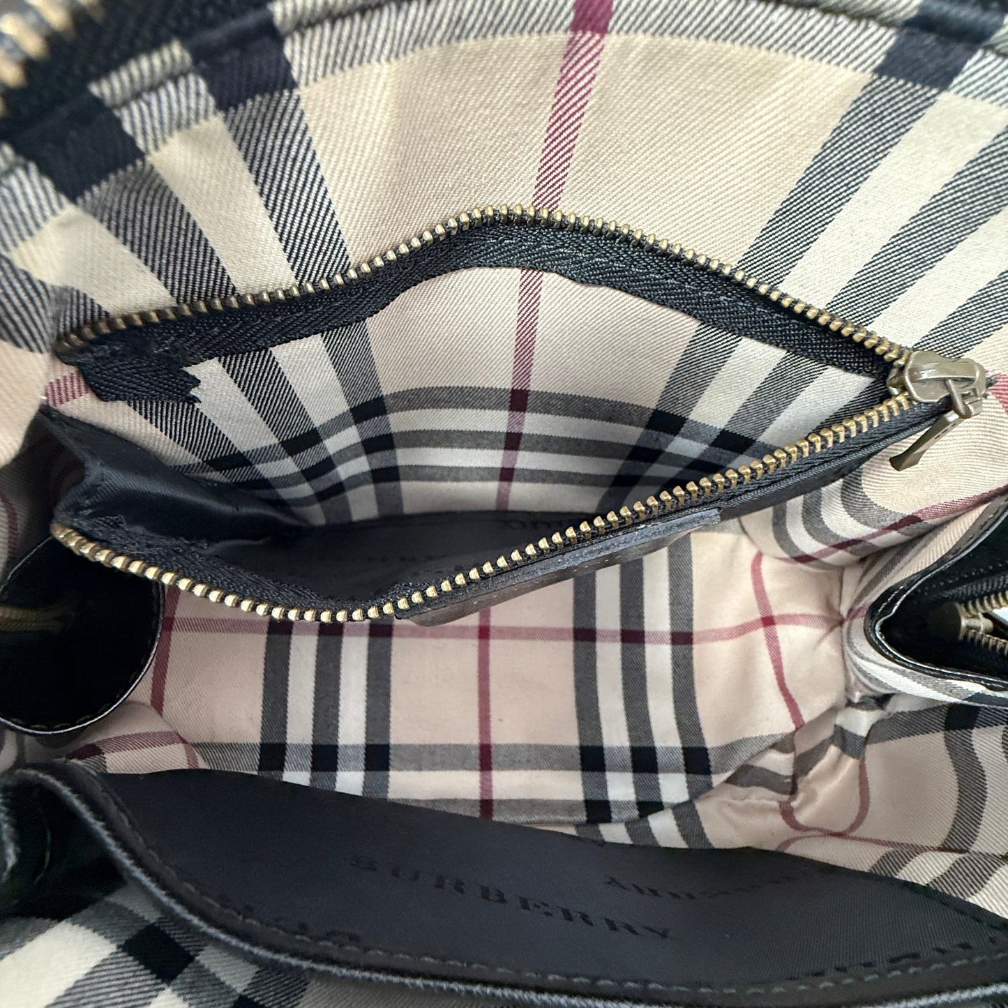 Vintage Saffiano Leather Dome Satchel Luxury Designer By Burberry, Size: Small
