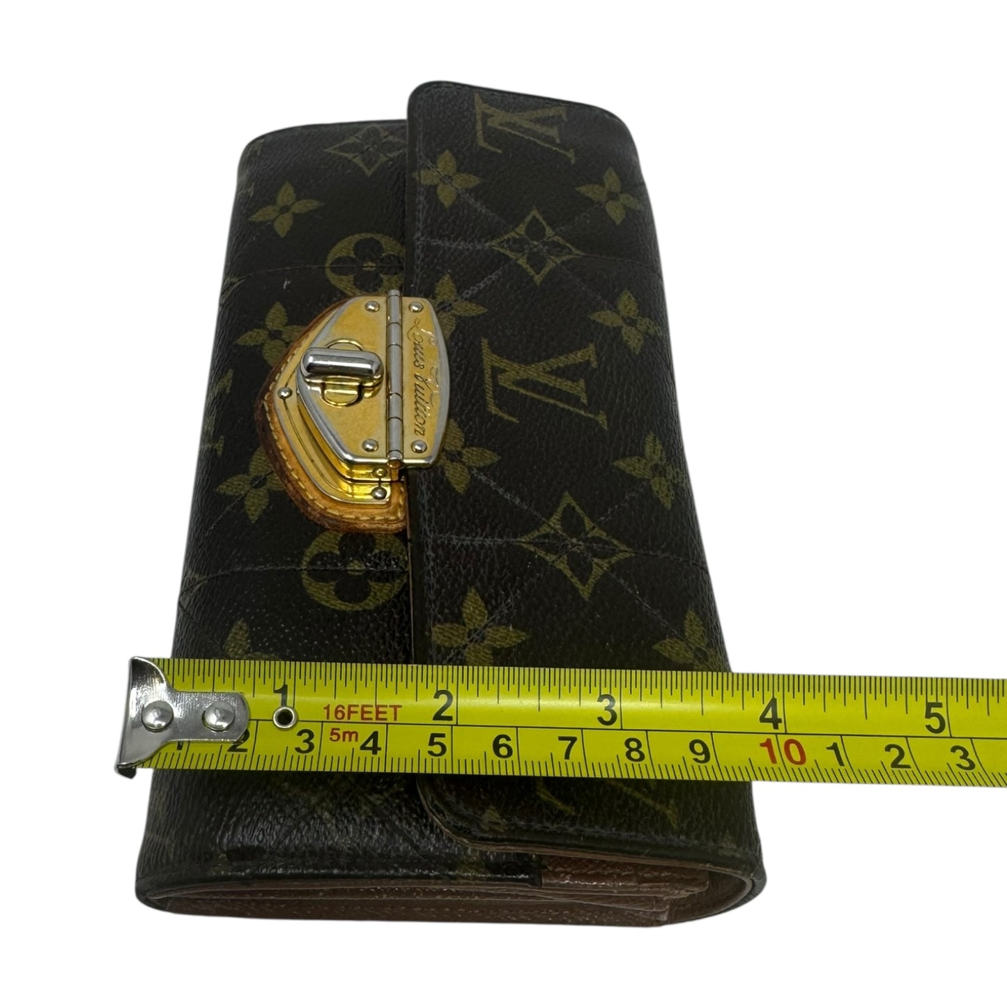 AS IS Etoile Sarah Quilted Wallet Luxury Designer By Louis Vuitton, Size: Large