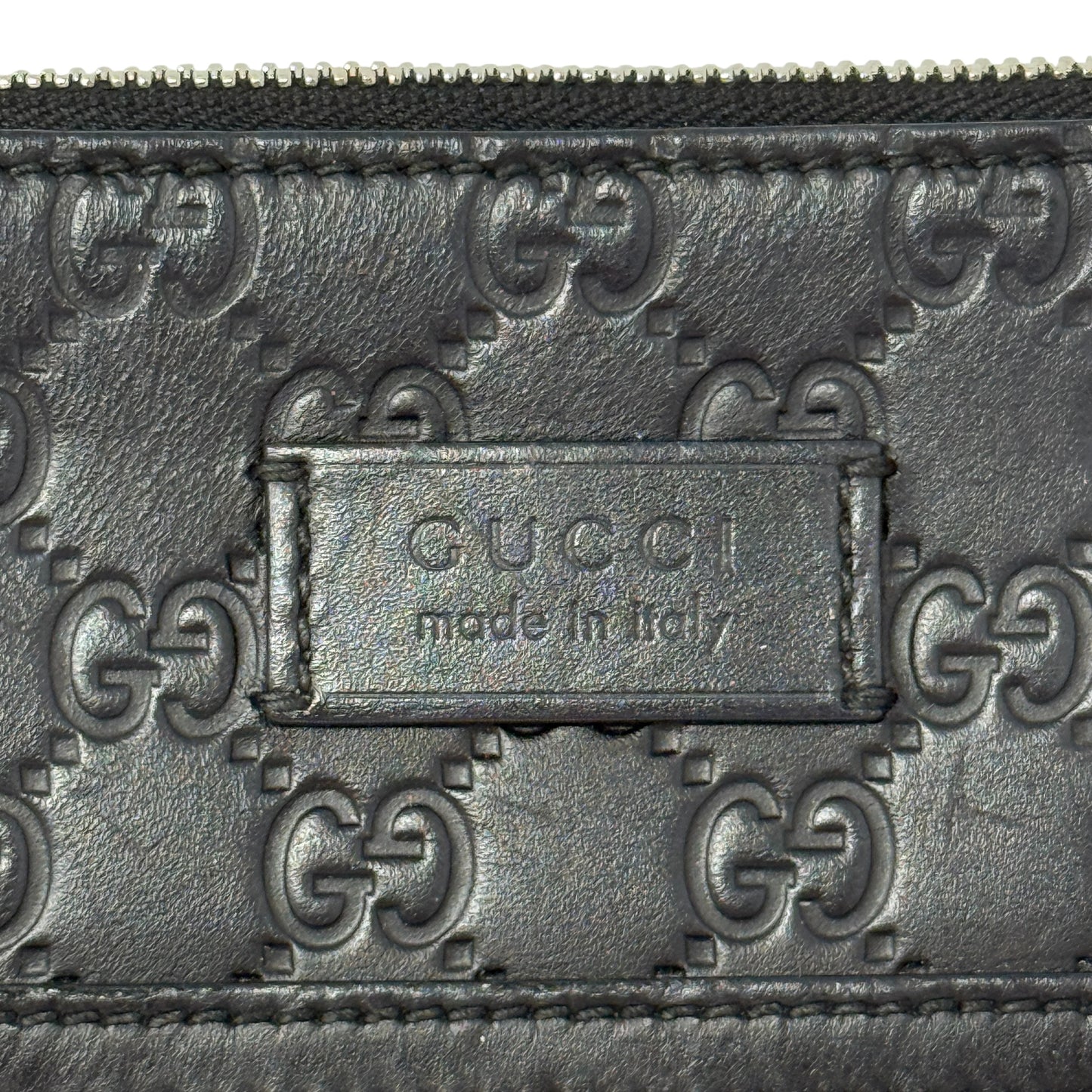 Guccissima Signature Leather Messenger Bag  Luxury Designer By Gucci, Size: Small