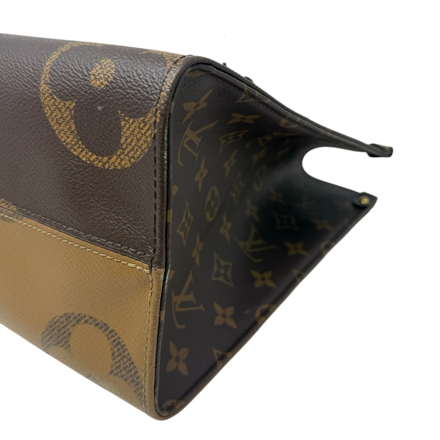 2022 On The Go Tote MM In Giant Monogram Canvas Luxury Designer By Louis Vuitton, Size: Medium