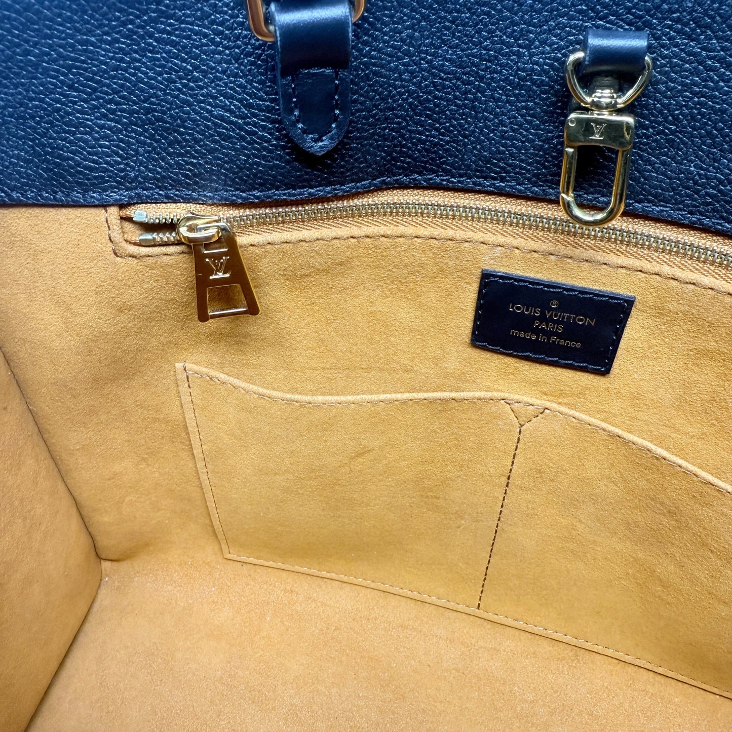 Onthego MM Monogram Empreinte Leather Tote Luxury Designer By Louis Vuitton, Size: Large