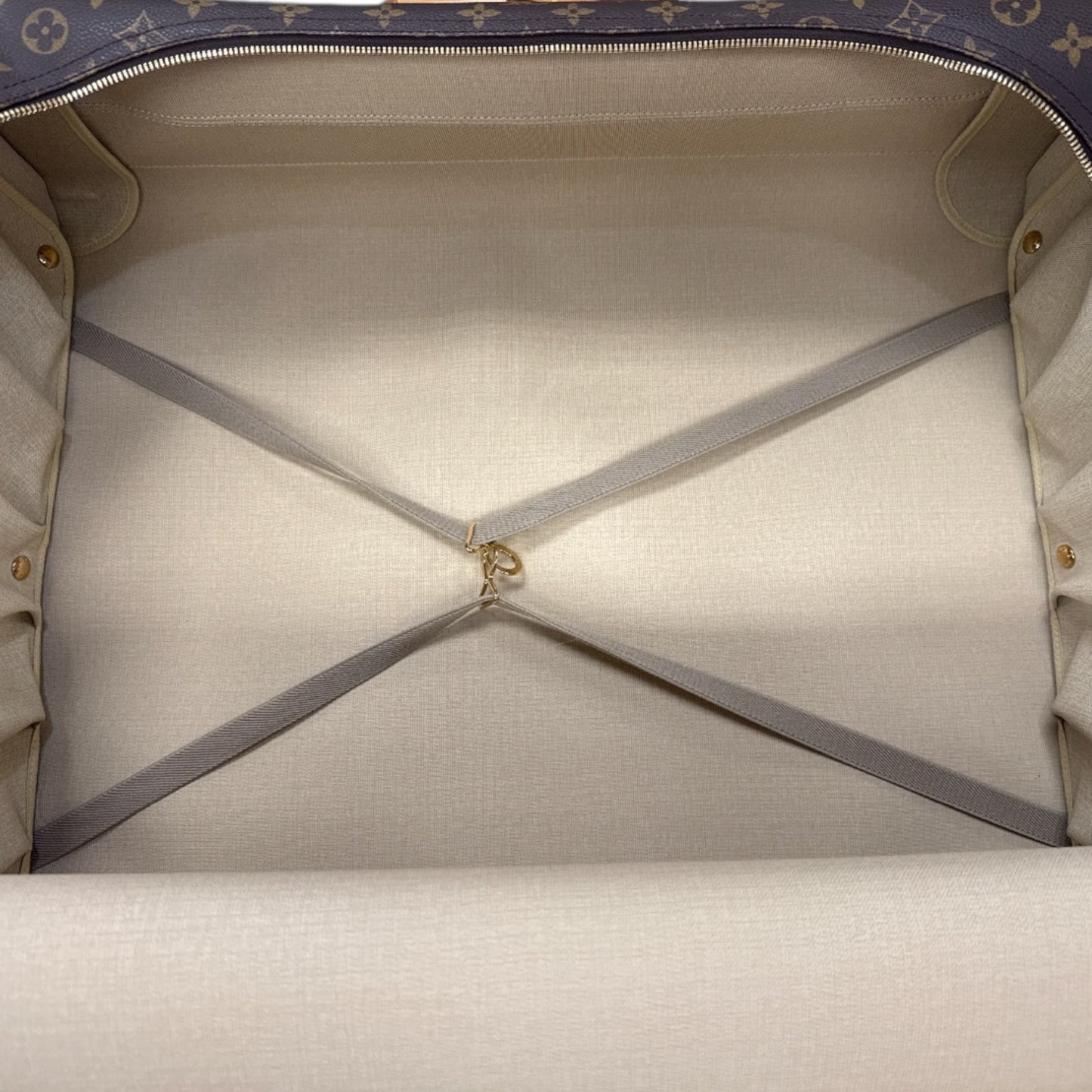 Vintage 2000 Pullman 60 Monogram Canvas & Vachetta Leather Suitcase Luxury Designer By Louis Vuitton, Size: Large