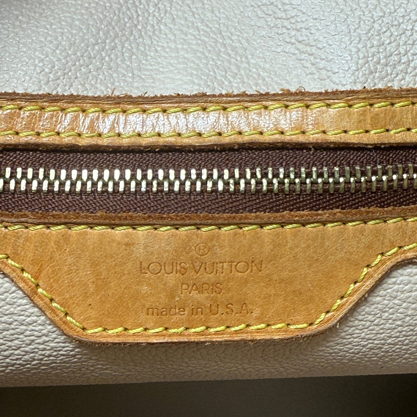 2002 Monogram Petit Bucket 23 Tote  Luxury Designer By Louis Vuitton, Size: Small