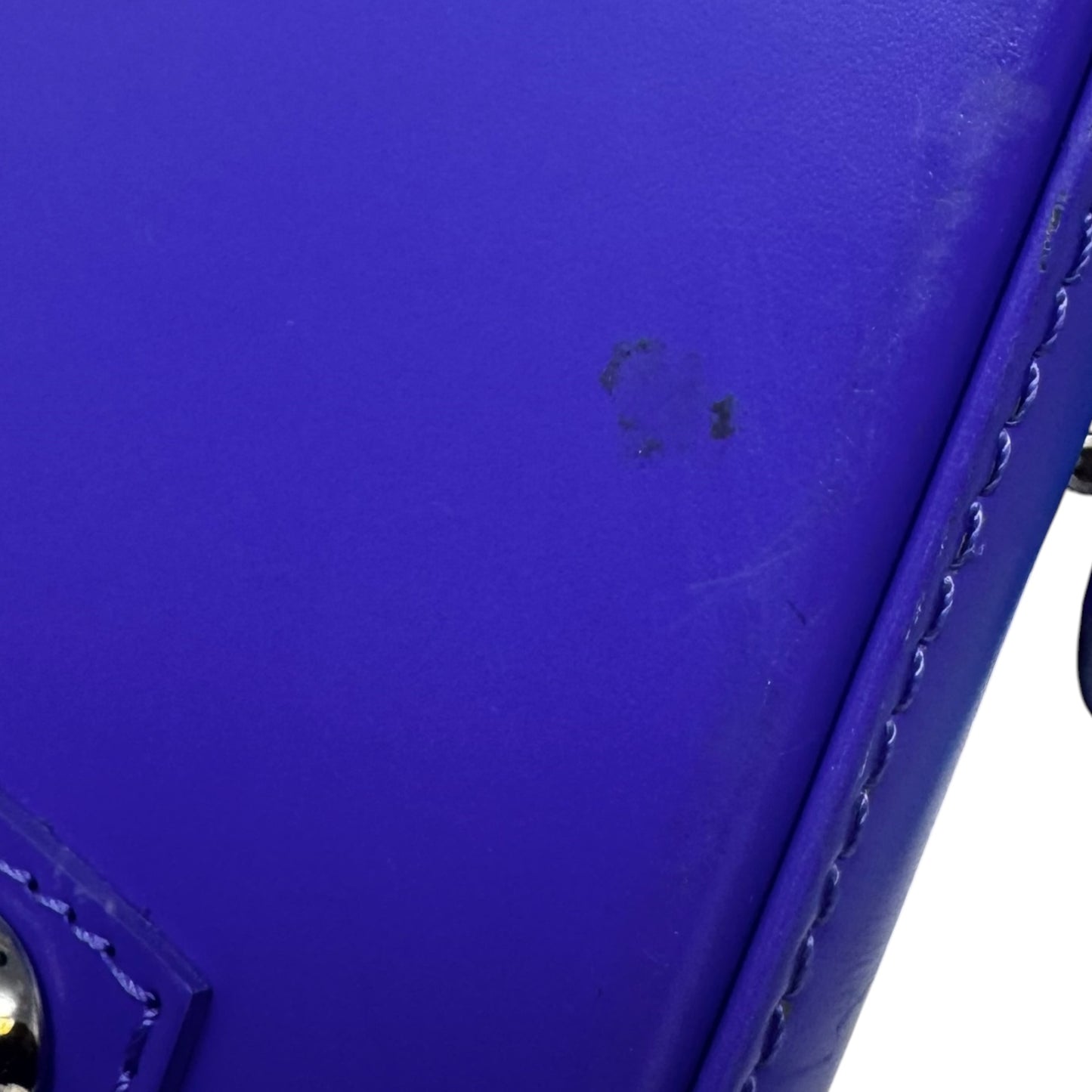 Alma MM Epi Figue Handbag Luxury Designer By Louis Vuitton, Size: Medium