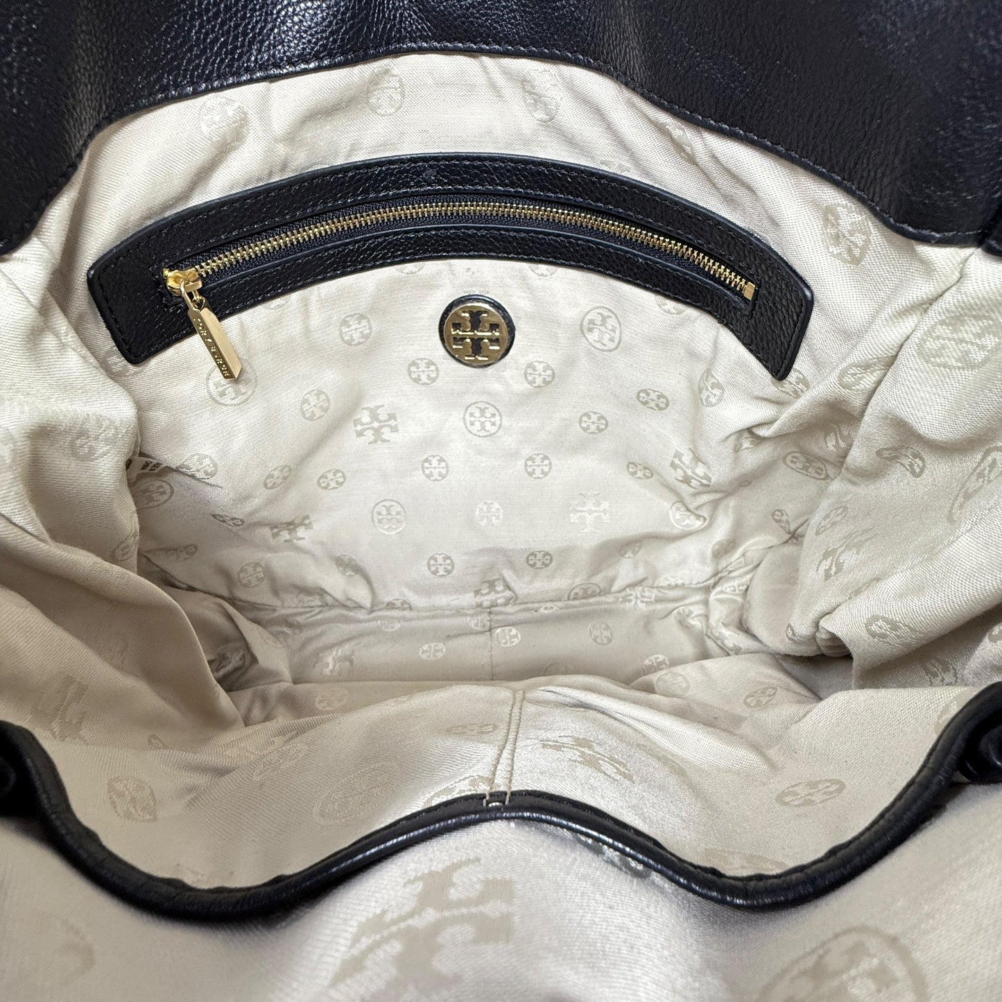 Amanda Slouchy Hobo Bag Designer By Tory Burch, Size: Large