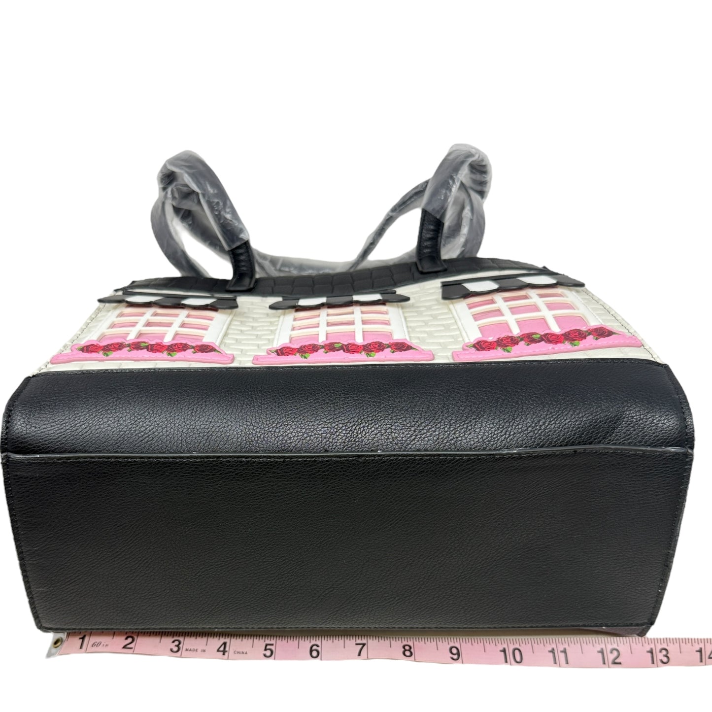 House Of Betsey Tote By Betsey Johnson, Size: Medium