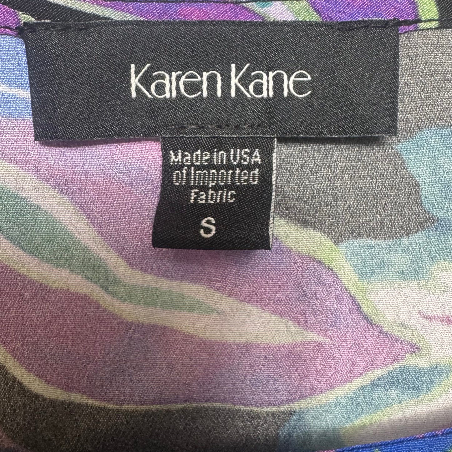 Crystal Girl Boatneck Top Long Sleeve By Karen Kane In Tropical Print, Size: S