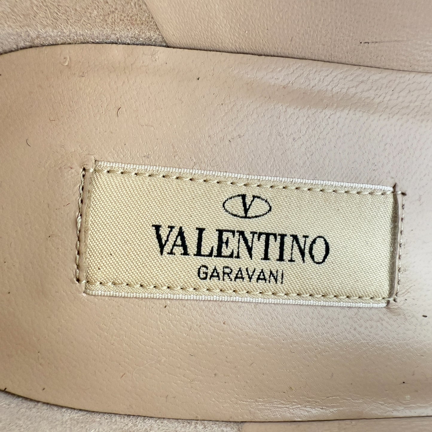 Caviar Crystal Lace Smoking Slippers In Blush Luxury Designer By Valentino-garavani In Black & Cream, Size: 8.5 (38.5)
