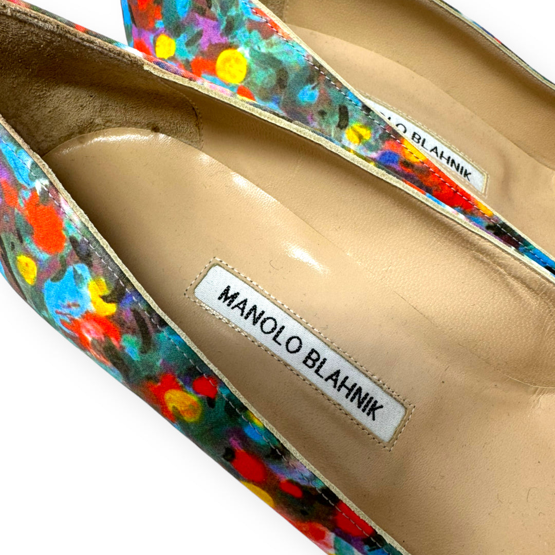 BB Floral Satin 70 mm Pumps Luxury Designer By Manolo Blahnik  Size: 9.5 (IT 39.5)