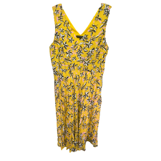 Dress Casual Midi By Banana Republic  Size: 6