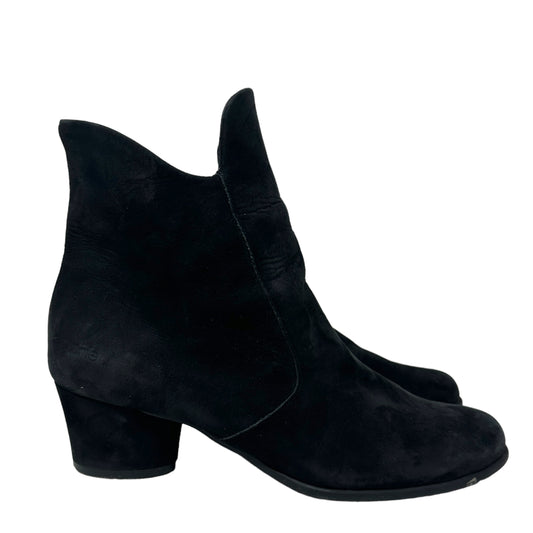 Boots Ankle Heels By Arche  Size: 6